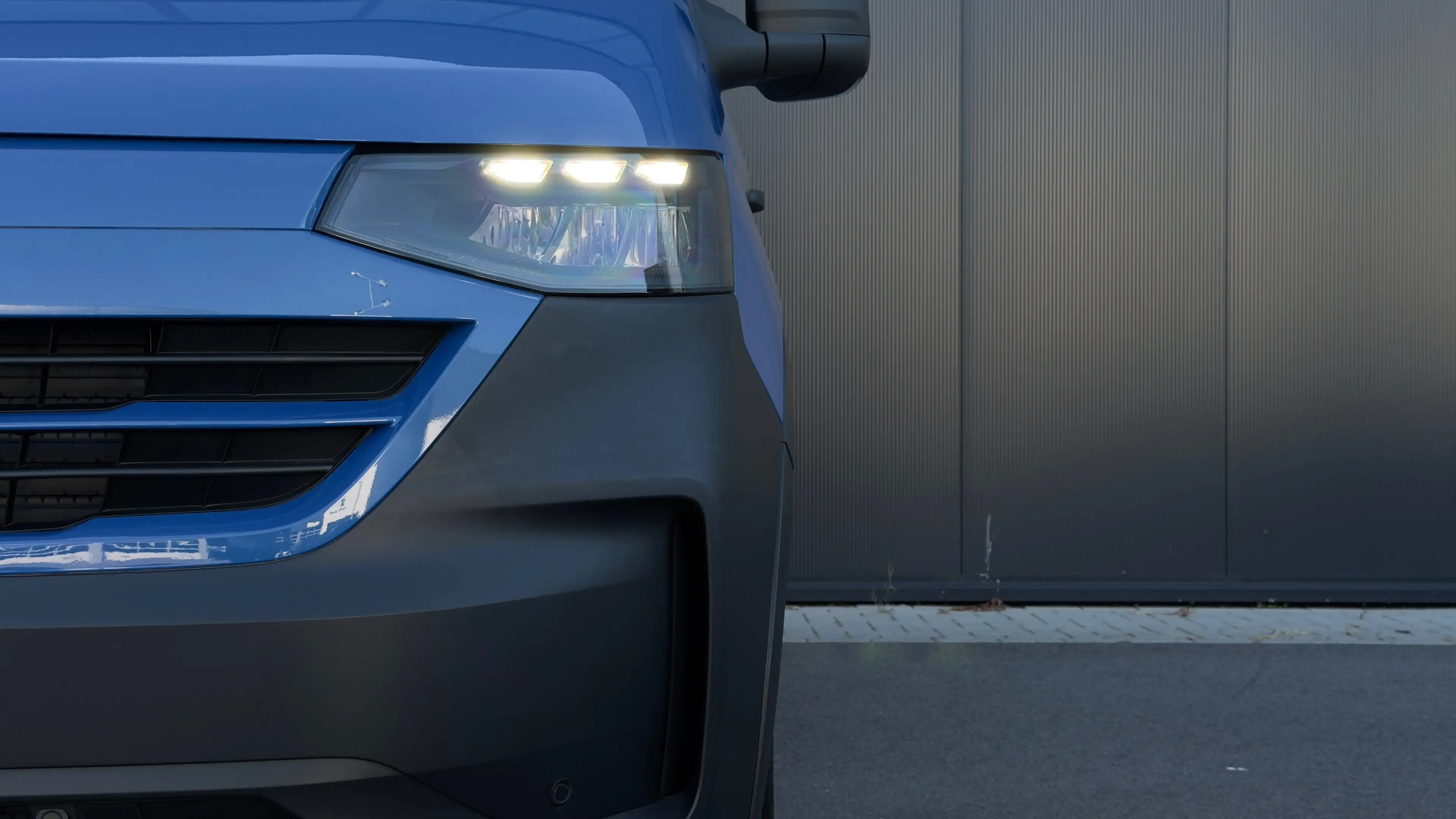Volkswagen Transporter e-Transporter 160 kW RWD KR PanAmericana | Wegklap — photo 3