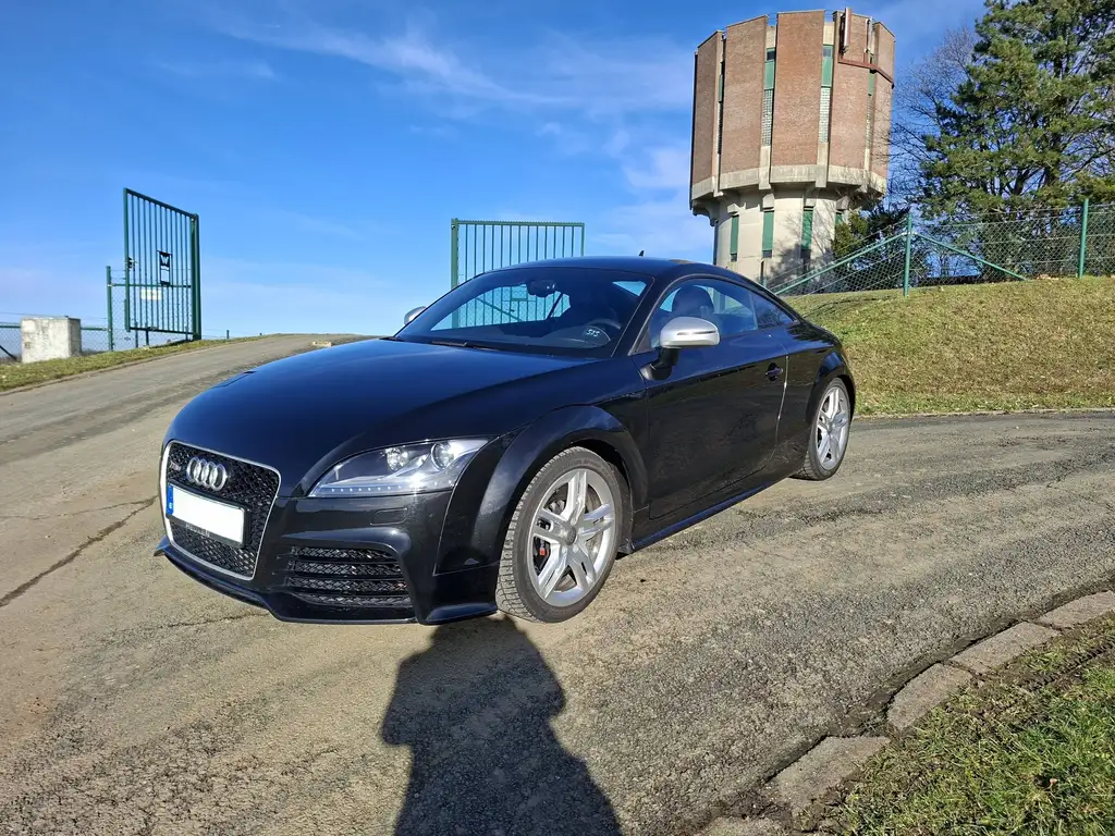 Audi TT RS 2011 из Европы — купить под ключ