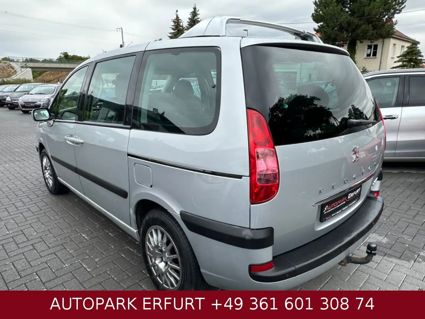 Peugeot 807 Tendance AUTOMATIK*7Sitzer*TÜV+SERV+GARANTIE Silver - 2