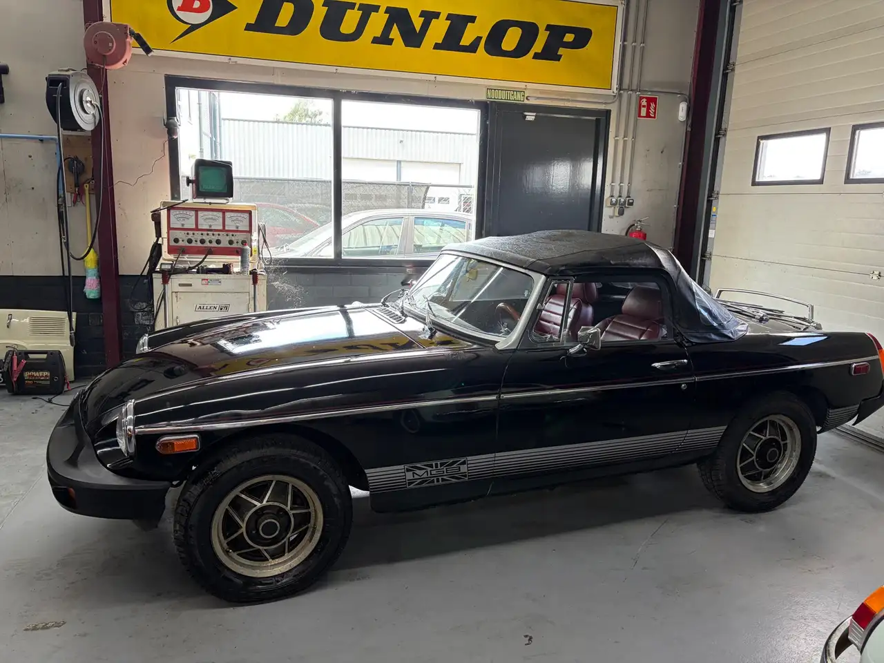 MG B type 1.8 Roadster, foto 1