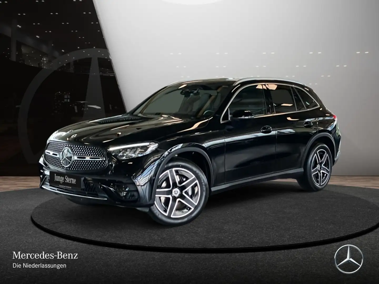 Mercedes-Benz GLC 220 d 4M AMG+PANO+AHK+LED+KAMERA+TOTW+KEYLESS Schwarz - 2