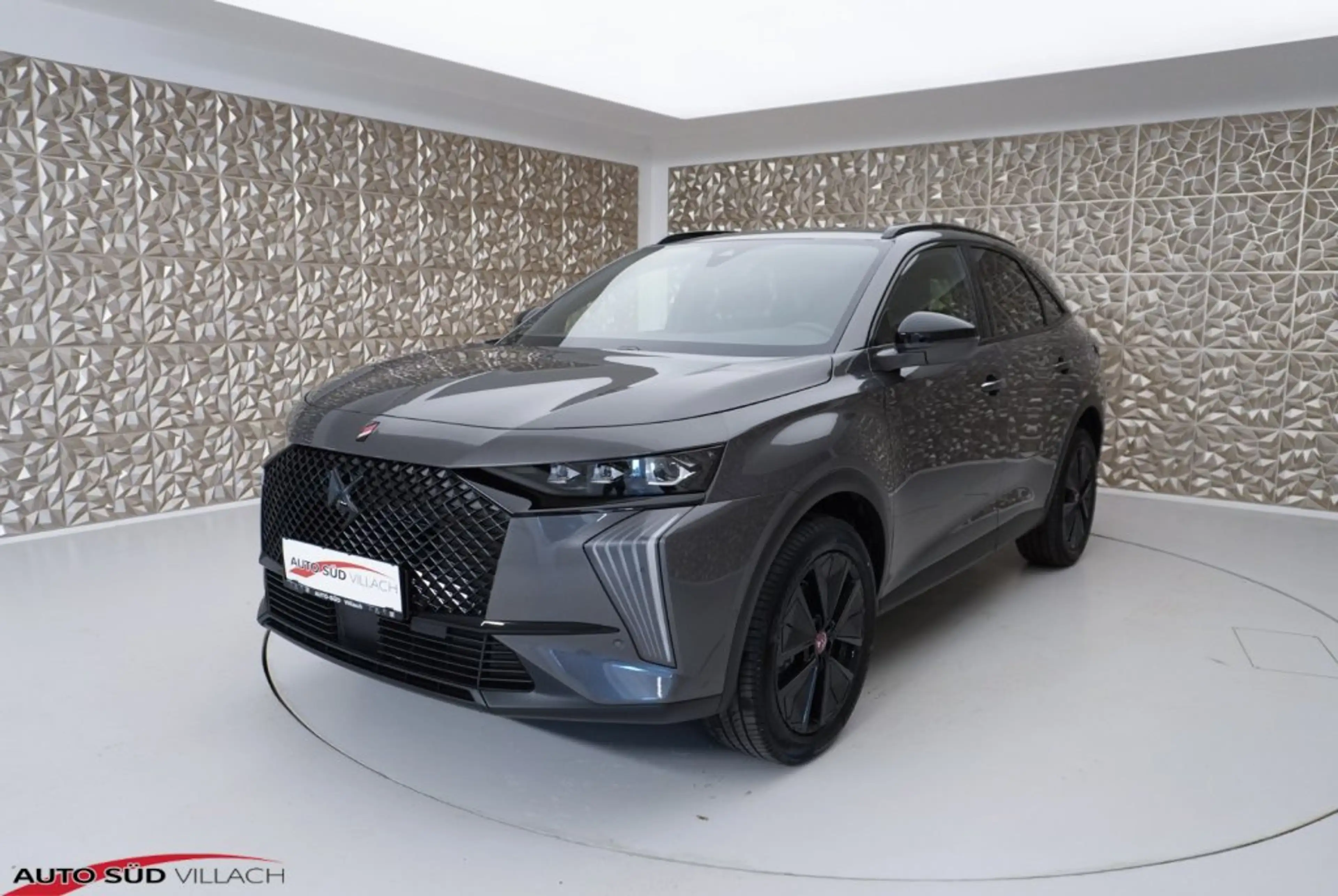 DS Automobiles DS 7 Crossback BlueHDi 130 PERFORMANCE LINE+