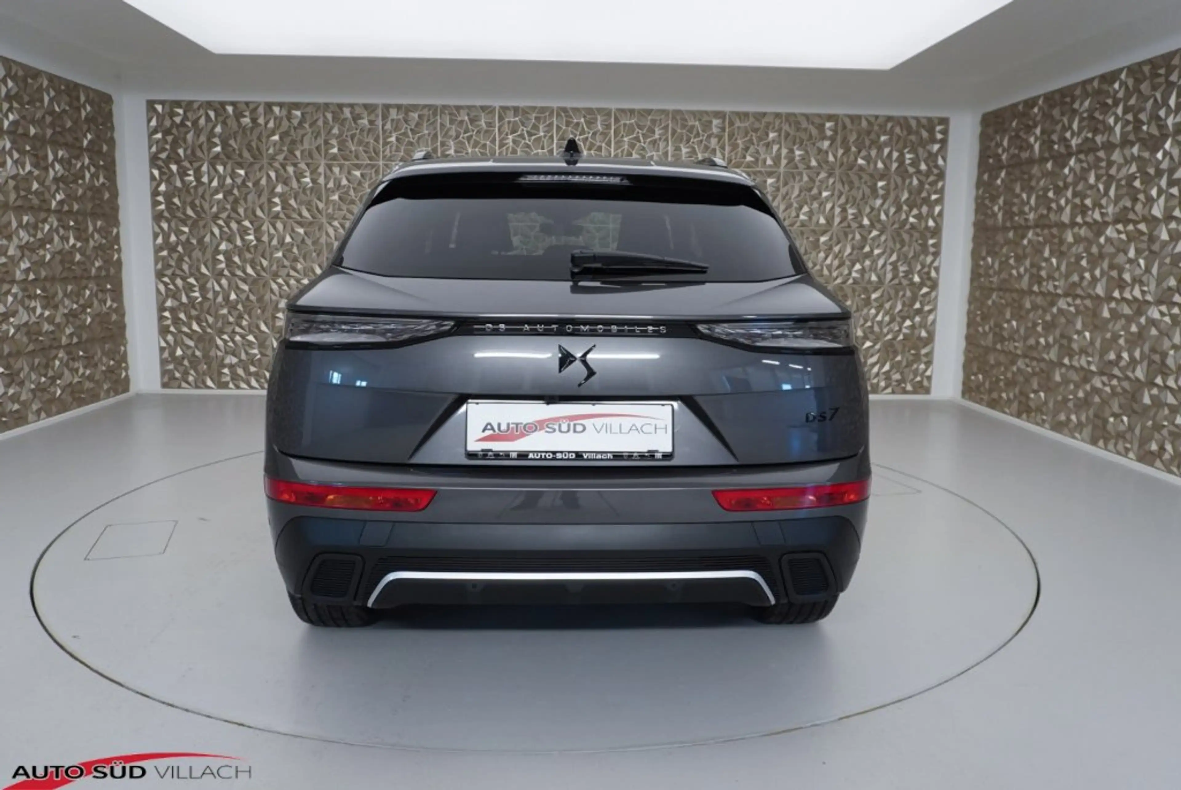 DS Automobiles DS 7 Crossback BlueHDi 130 PERFORMANCE LINE+ — photo 5