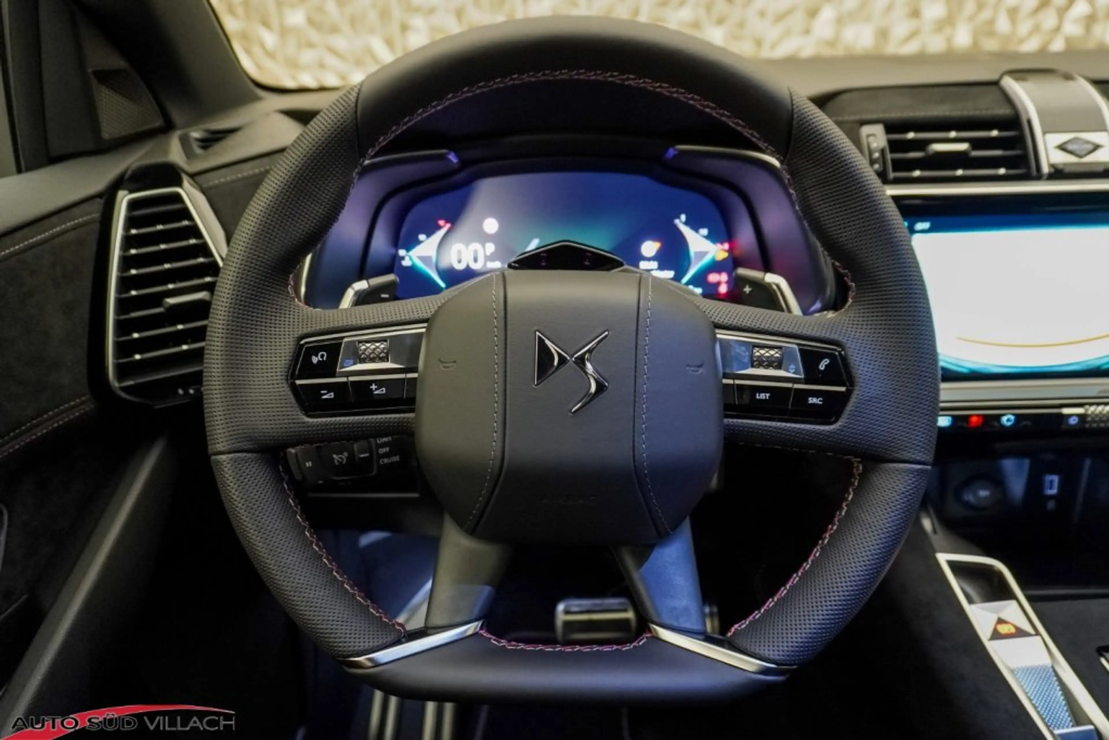 DS Automobiles DS 7 Crossback BlueHDi 130 PERFORMANCE LINE+ — photo 13