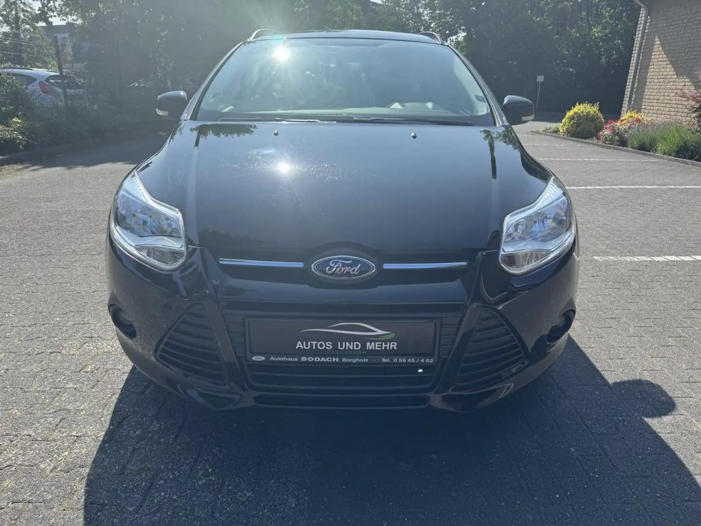 Ford Focus Turnier Trend Klima Einparkhilfe Zwart - 2