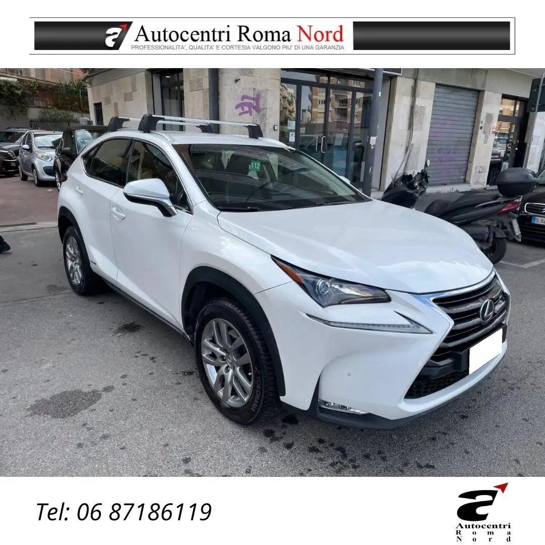 Lexus NX 300 NX 300h 2.5 Luxury 4wd cvt Blanc - 1