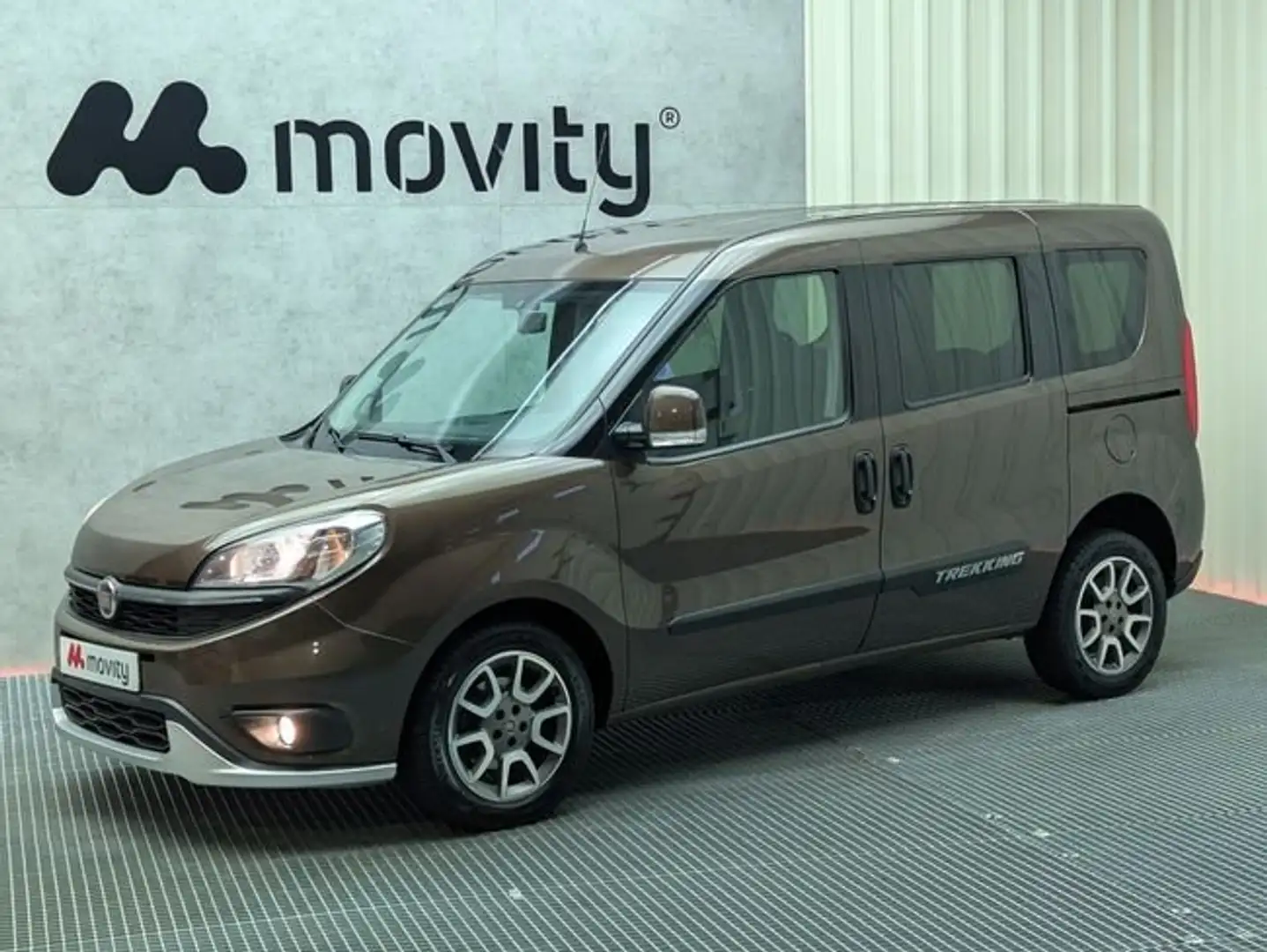 Fiat Dobló Panorama 1.6Mjt Trekking 70kW Marrón - 1