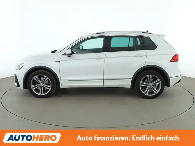 Volkswagen Tiguan view 3