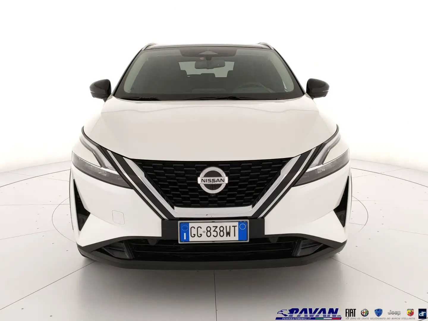Nissan Qashqai 1.3 MHEV 158 CV Xtronic Premiere Edition Weiß - 2