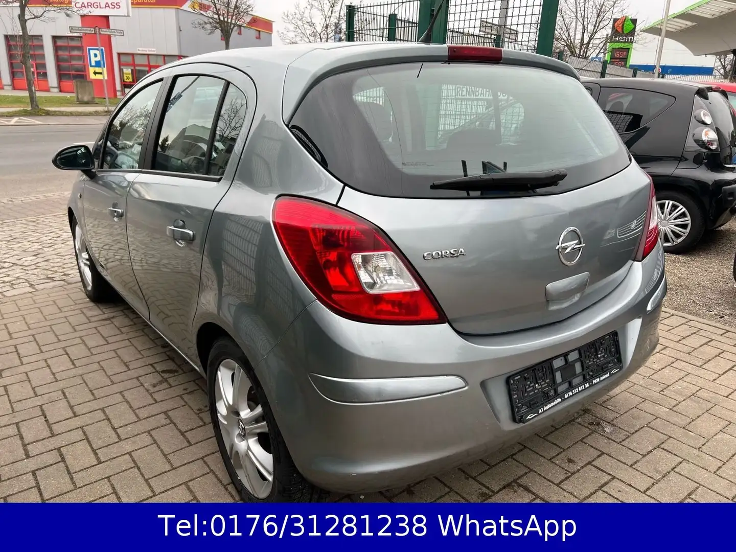 Opel Corsa D Satellite !! 4.Türig !! Tüv Jan.2026 Plateado - 2