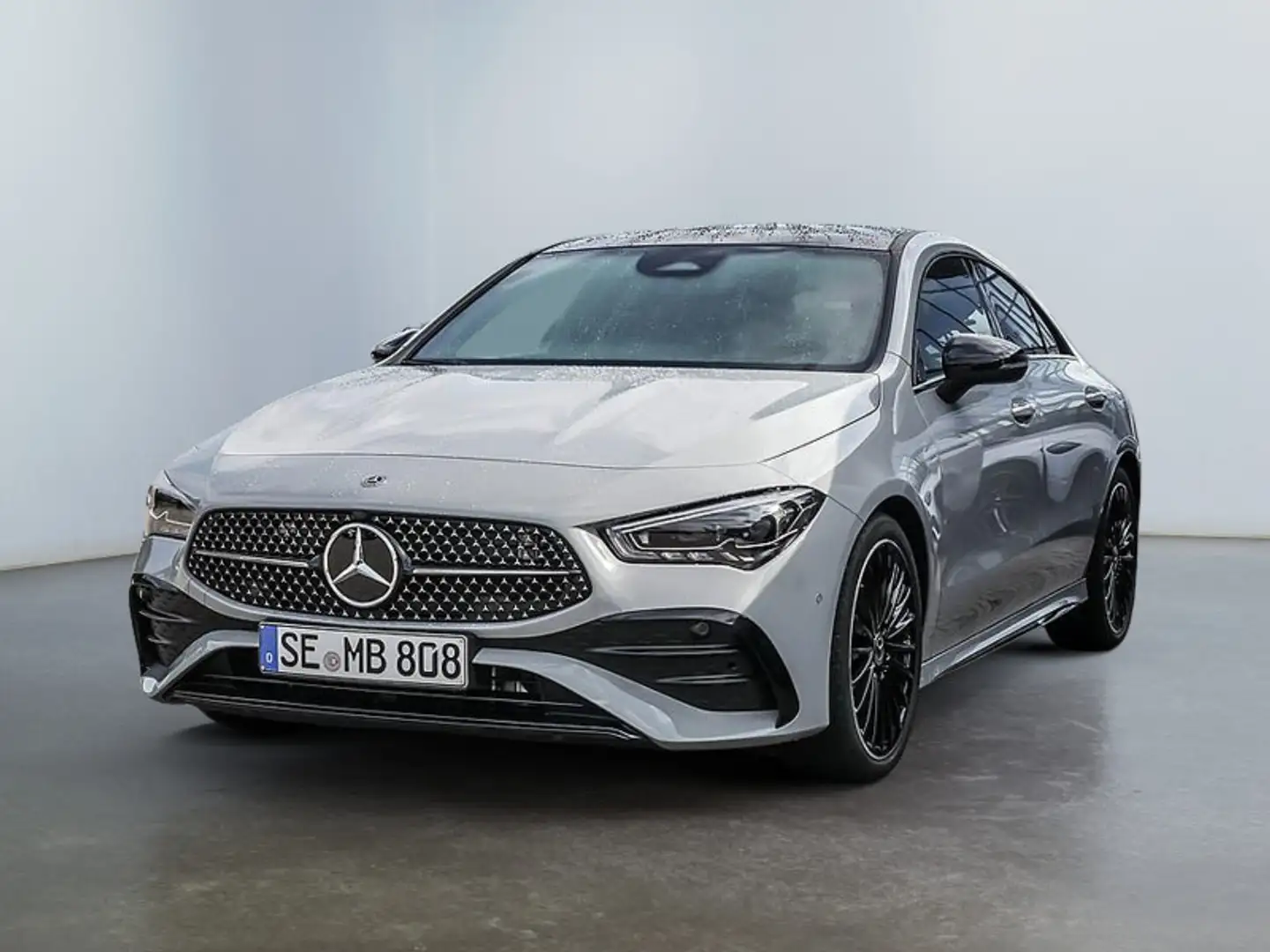 Mercedes-Benz CLA 200 Coupé AMG NIGHT SPUR PANO DISTR KAMERA Grau - 2