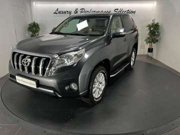 Land Cruiser 177 D-4D - BVA - 2° Main - Français -5 places- Options ++