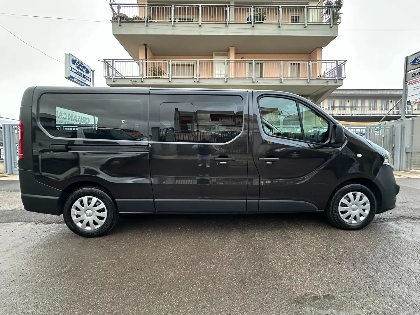 Opel Vivaro 9 POSTI 1.6 Biturbo 125 CV L2H1 S&S Nero - 2