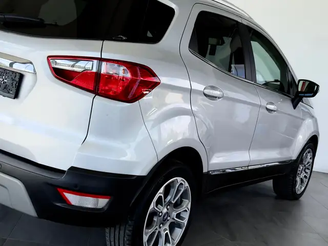 Ford Ecosport view 8