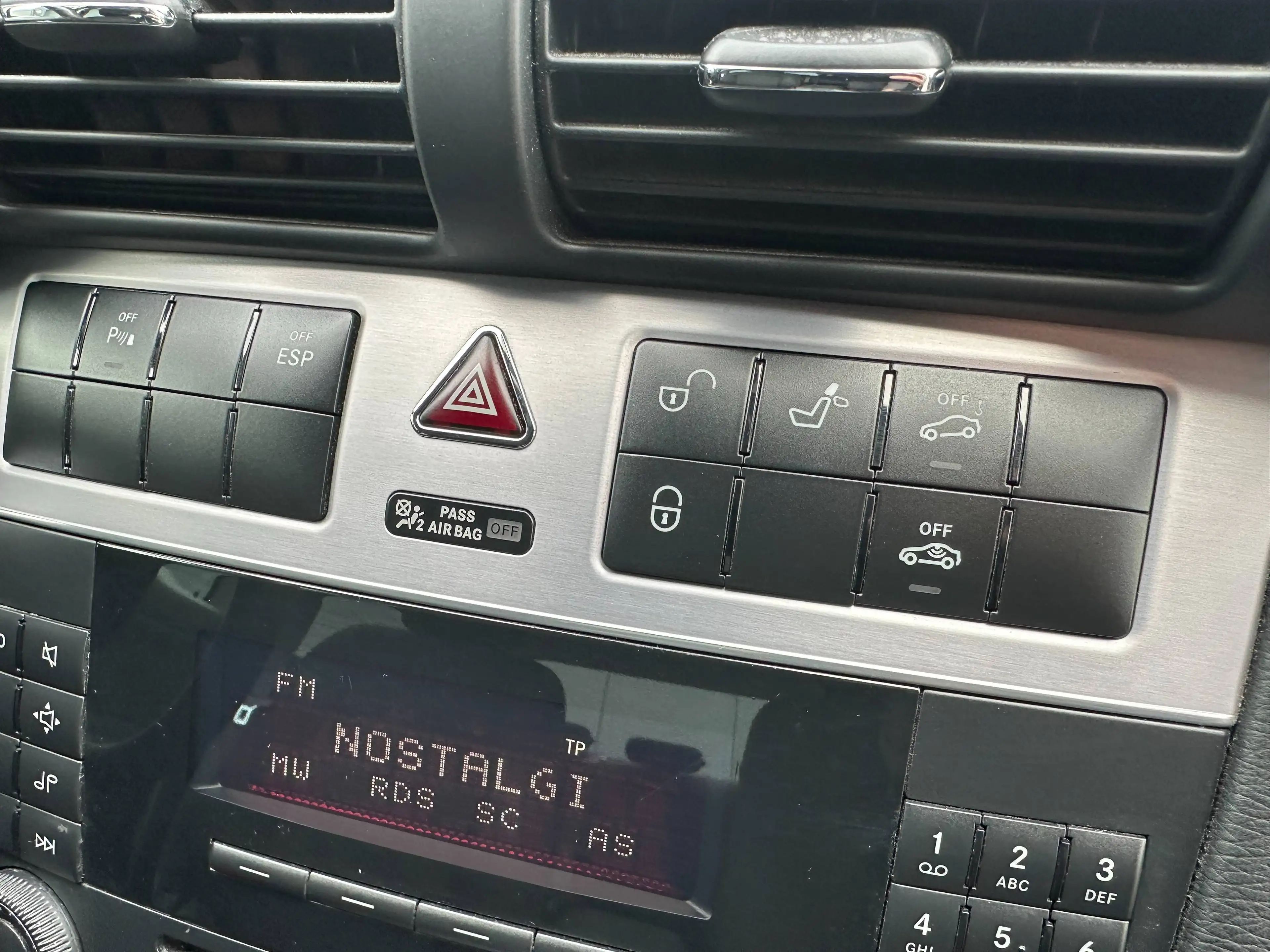 Mercedes-Benz C 200 Sport Edition / Airco / 143989km — photo 11