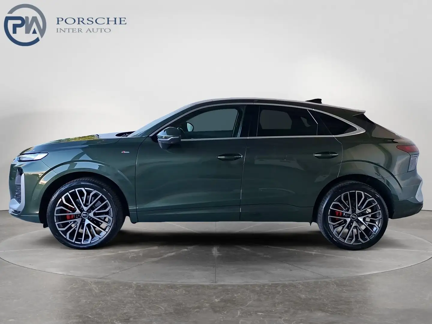 Audi Q3 TFSI quattro 195 kW Grün - 2