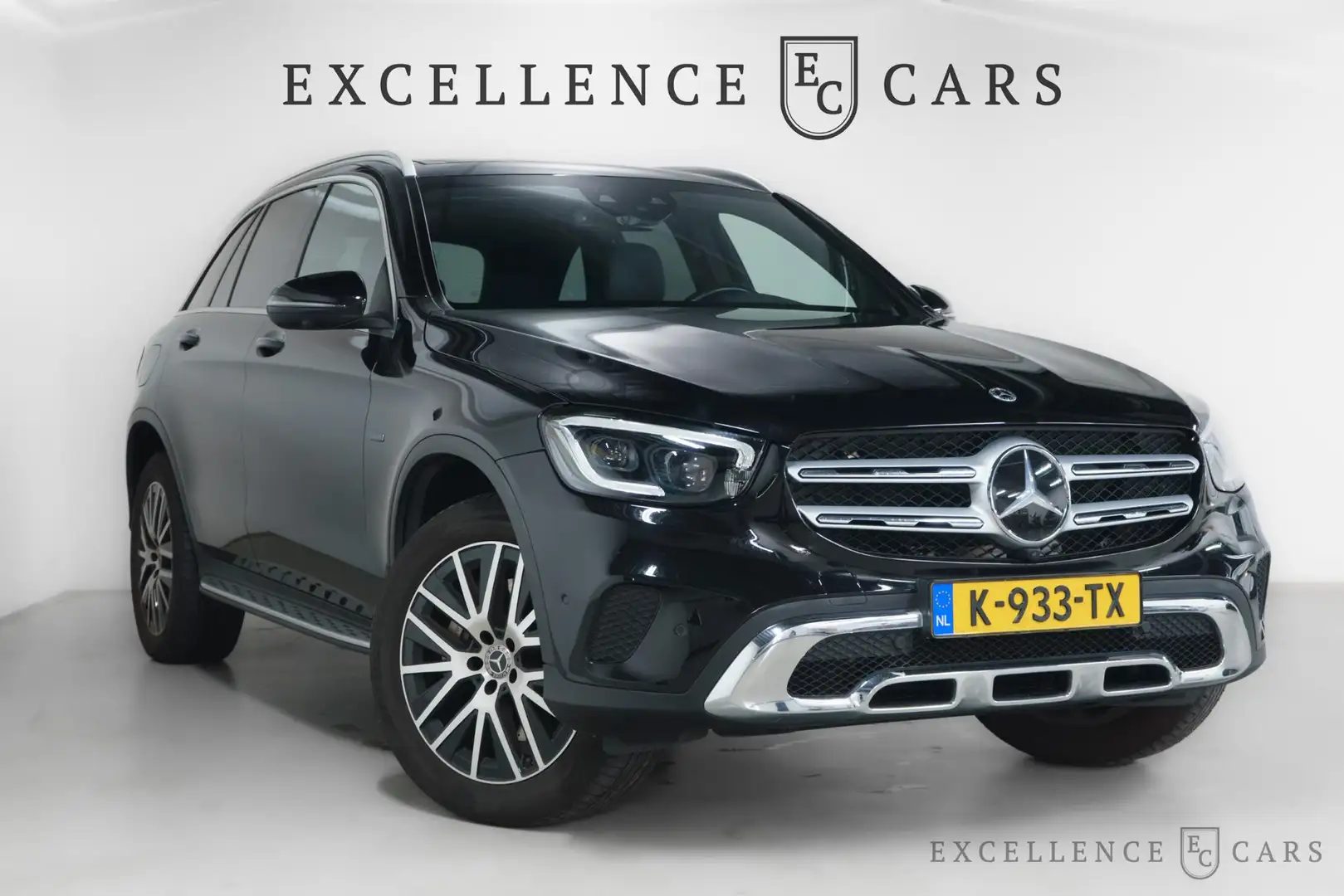 Mercedes-Benz GLC 300 300e 4MATIC Business Solution Luxury Zwart - 1