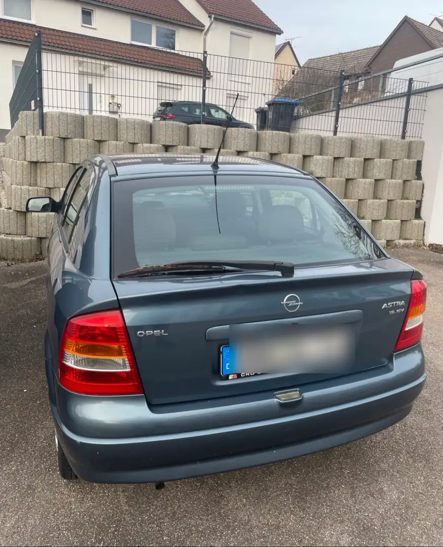 Opel Astra 1.6 Blau - 2