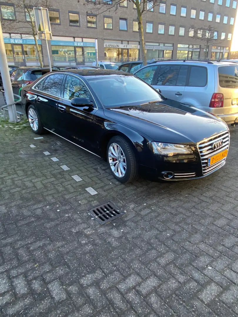 Audi A8 4.2 FSI q. Pro Line Zwart - 2