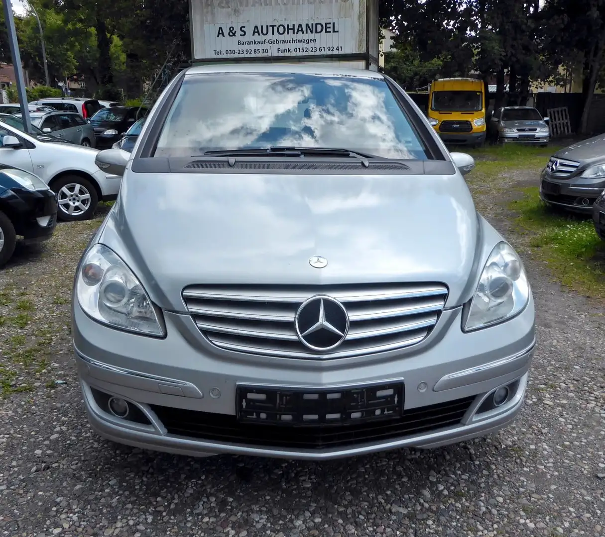 Mercedes-Benz B 200 B -Klasse /TÜV/AU 06/2026 Argintiu - 2