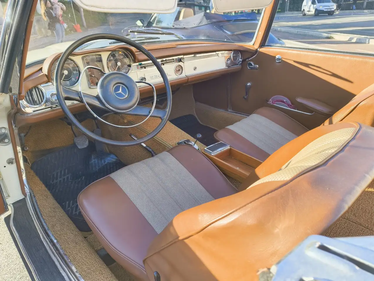 Mercedes-Benz SL 230, foto 5