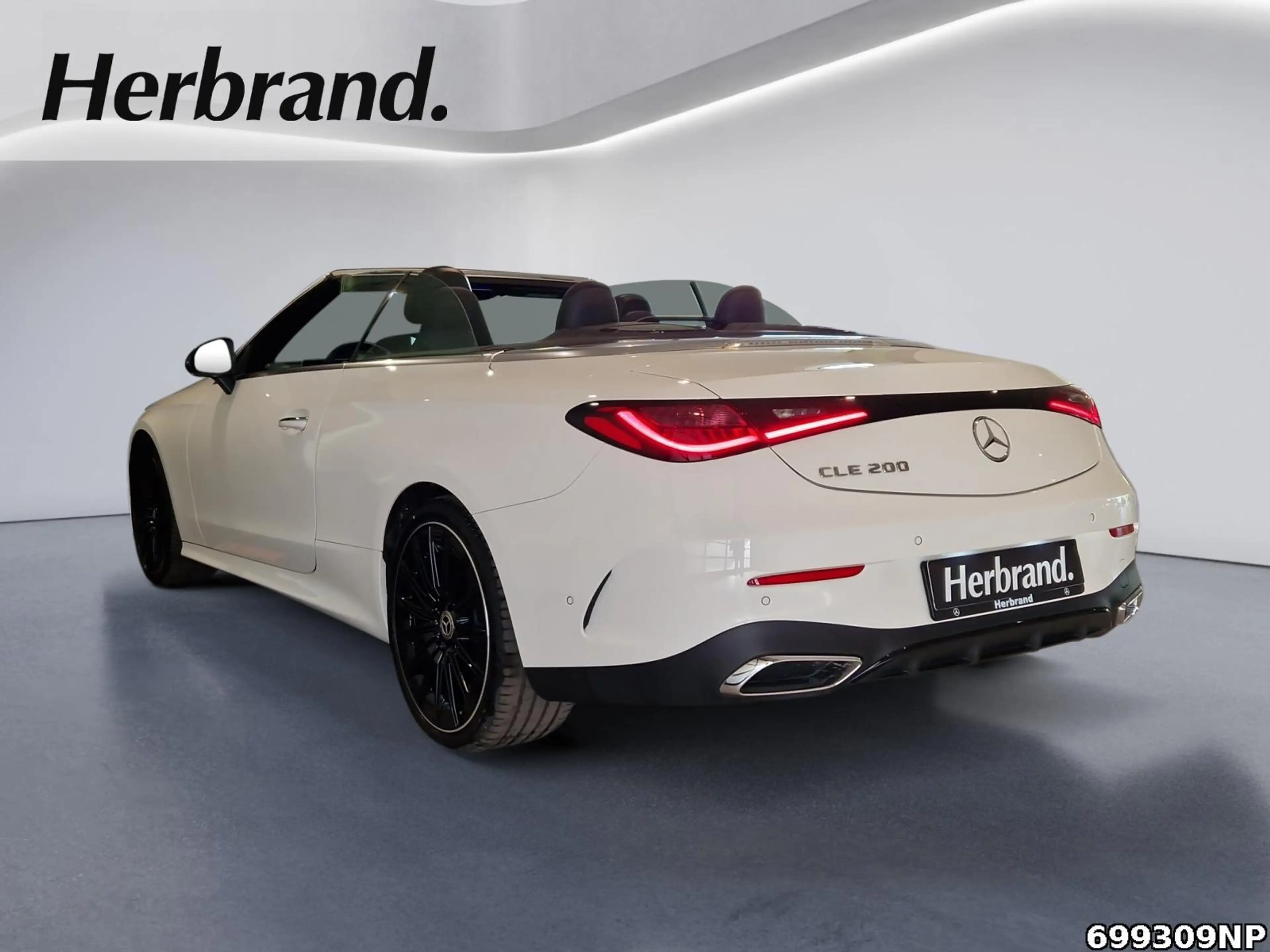 Mercedes-Benz CLE 200 Cabrio AMG  Night Memory LHZ Rückfahrkam — photo 4