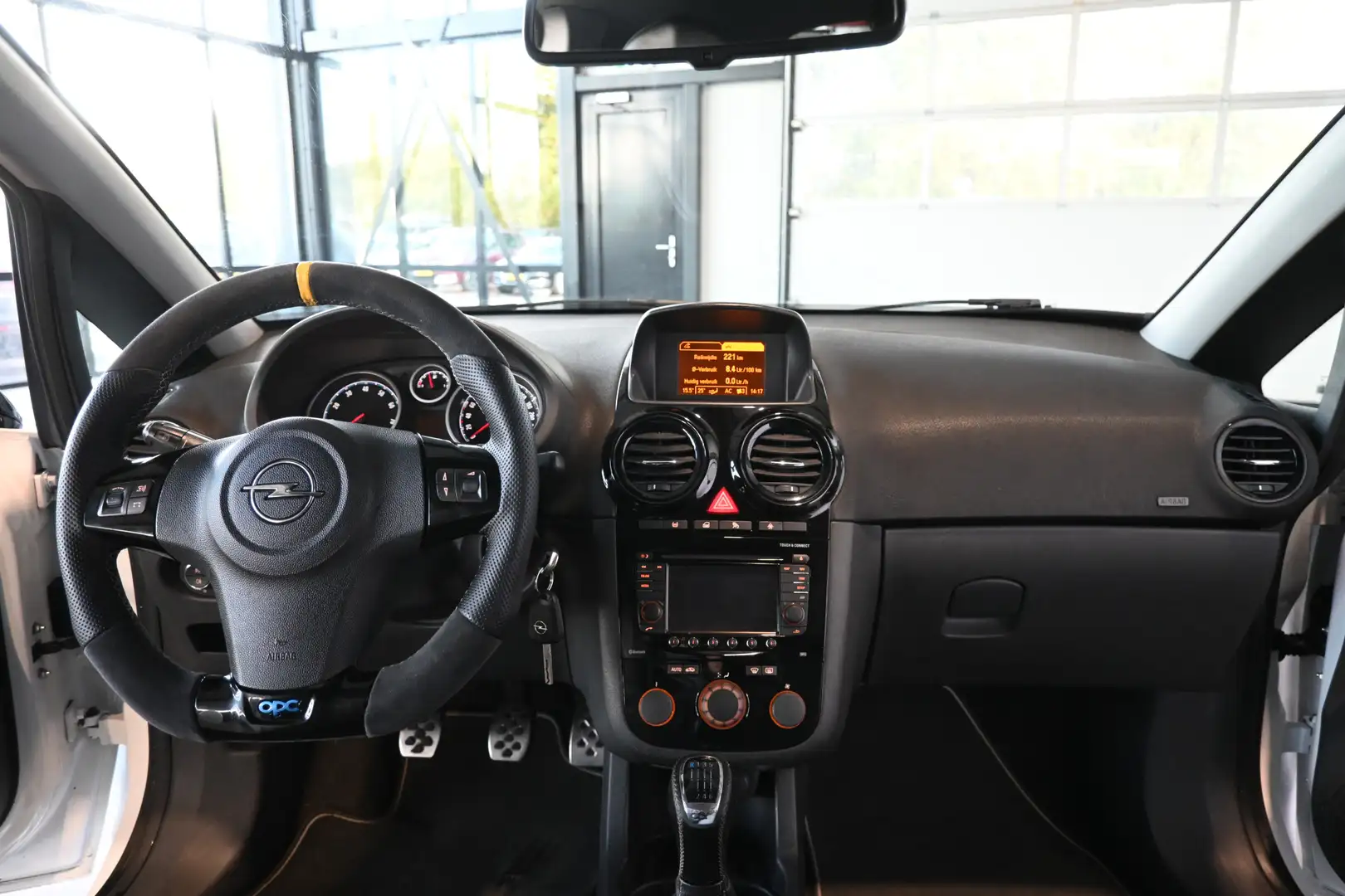 Opel Corsa 1.6-16V Turbo OPC Nürnburgring Edition Recaro Scha Wit - 2