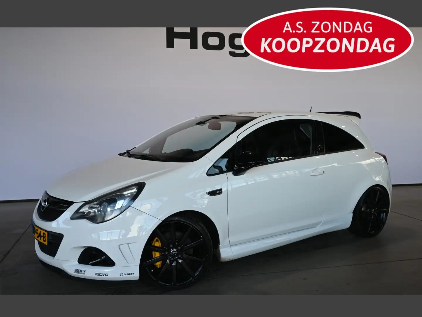 Opel Corsa 1.6-16V Turbo OPC Nürnburgring Edition Recaro Scha Weiß - 1