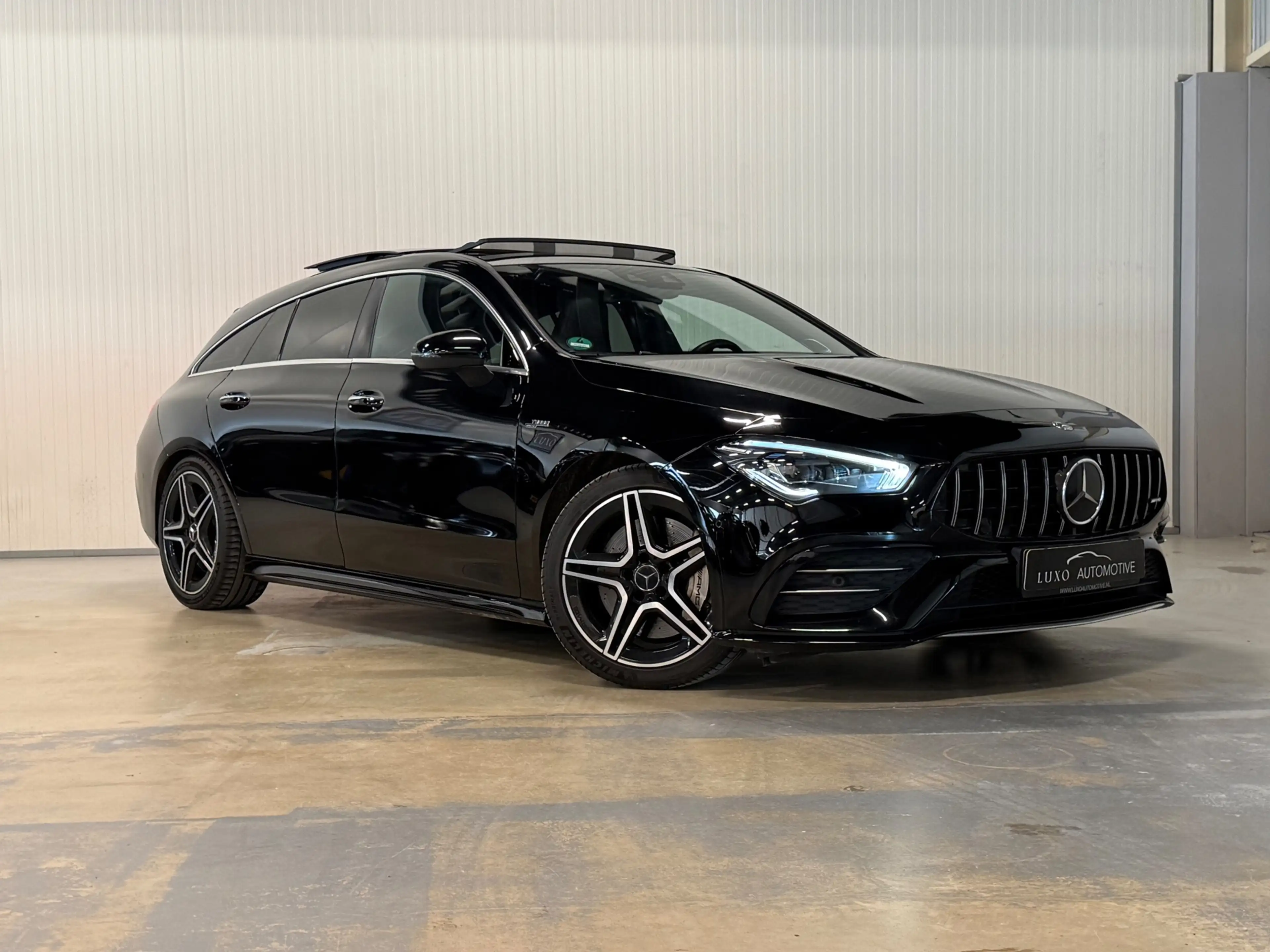 Mercedes-Benz CLA 35 AMG Shooting Brake 4MATIC Premium Plus | PANO | BURMES — photo 6