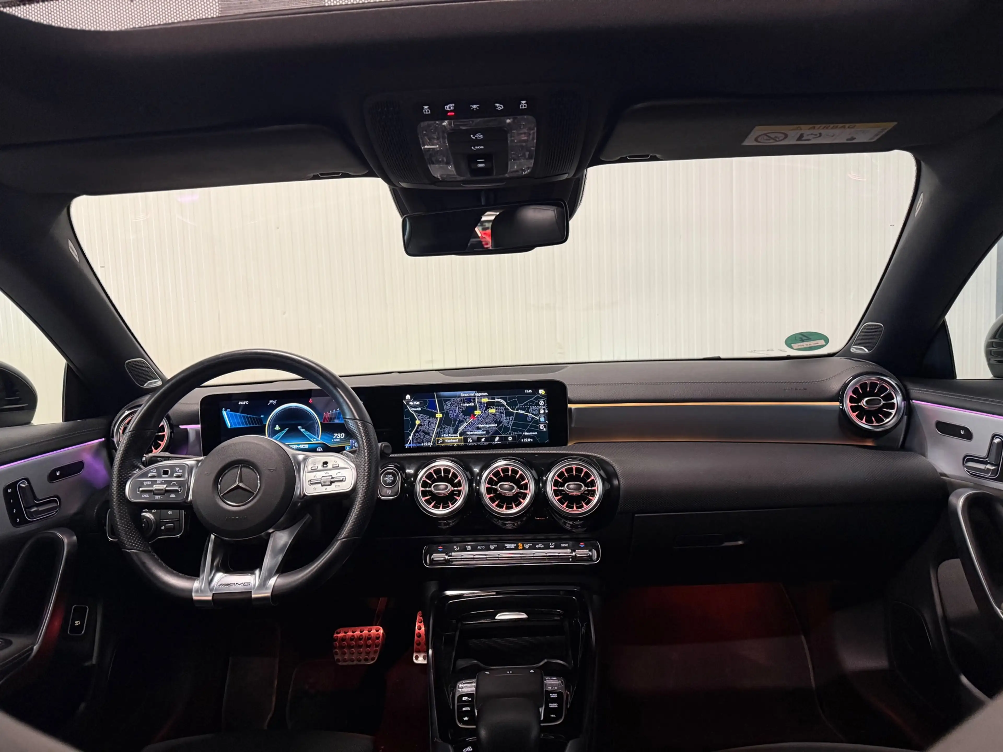 Mercedes-Benz CLA 35 AMG Shooting Brake 4MATIC Premium Plus | PANO | BURMES — photo 3