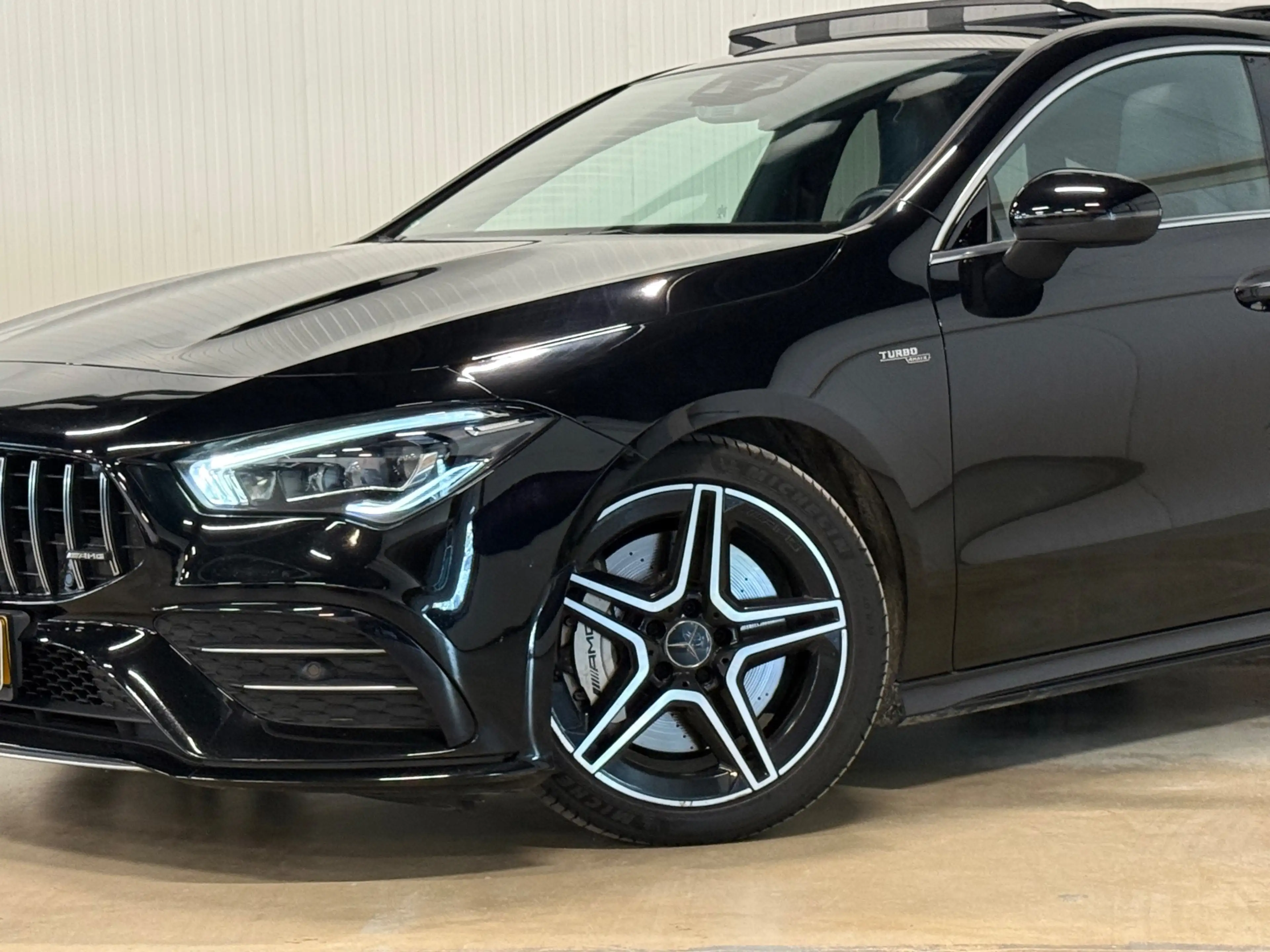 Mercedes-Benz CLA 35 AMG Shooting Brake 4MATIC Premium Plus | PANO | BURMES — photo 13