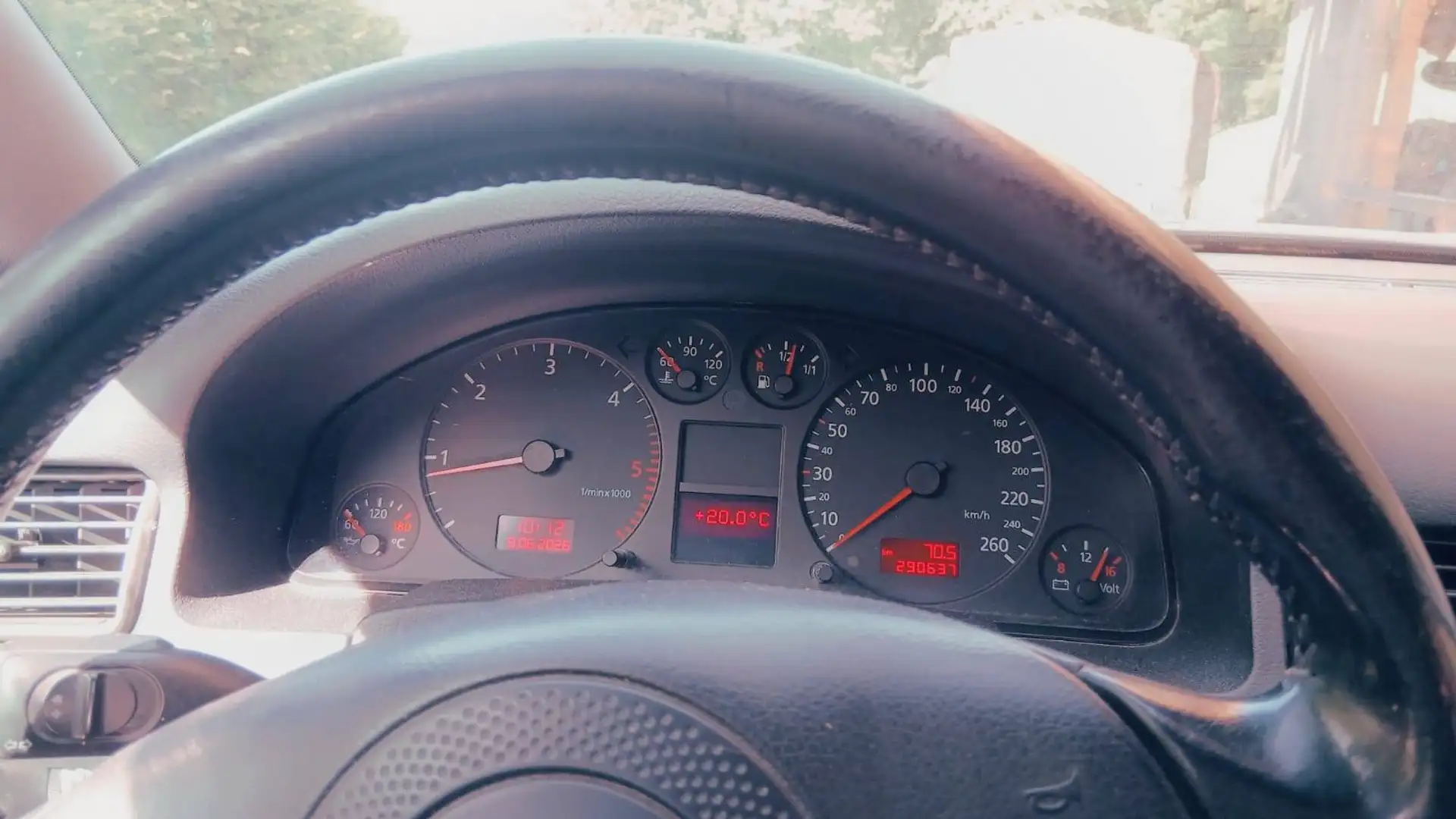 Audi A6 A6 Avant quattro 2,5 V6 Ambiente TDI Schwarz - 2