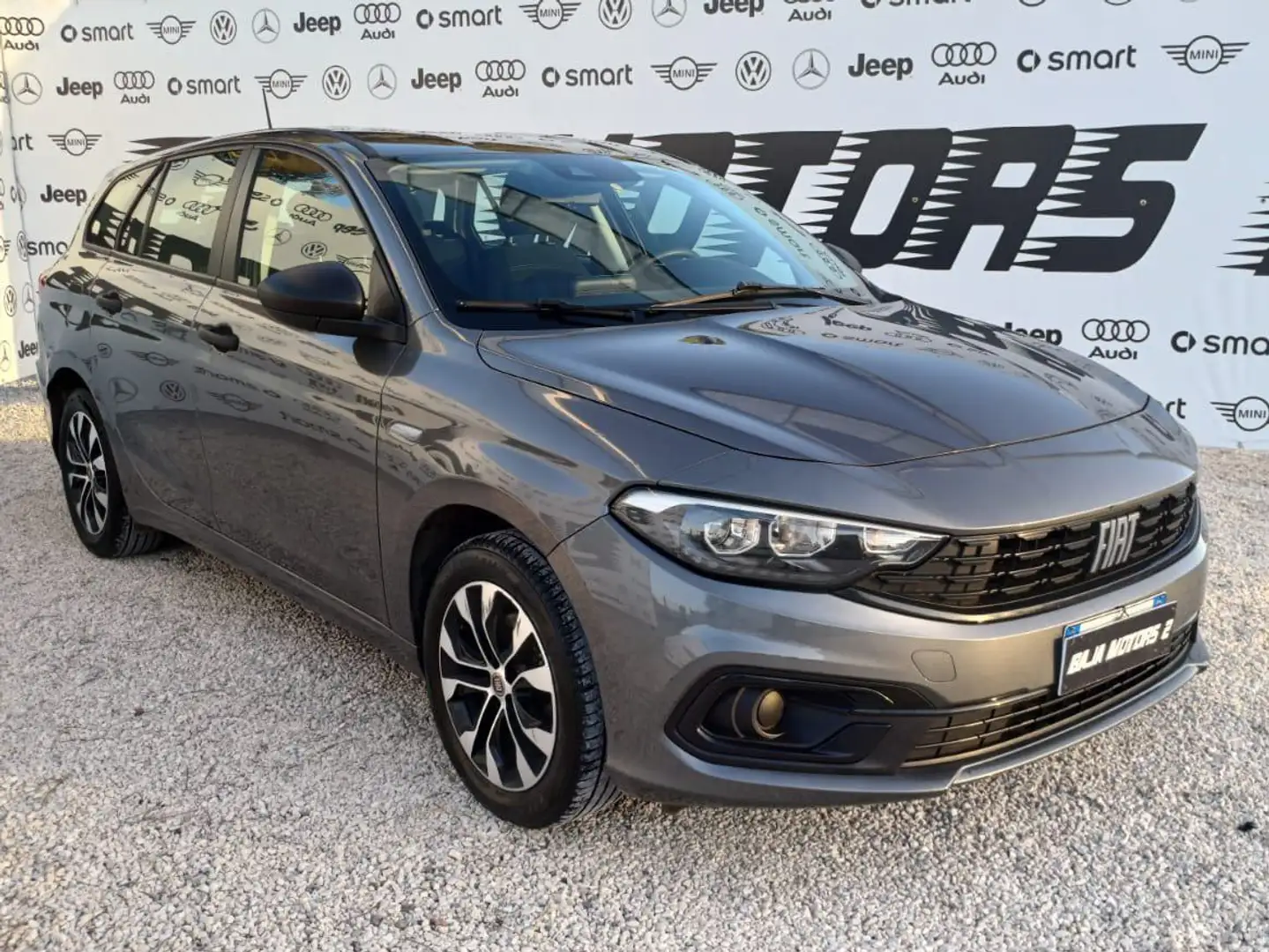 Fiat Tipo SW 1.6 mjt Business s Gris - 2