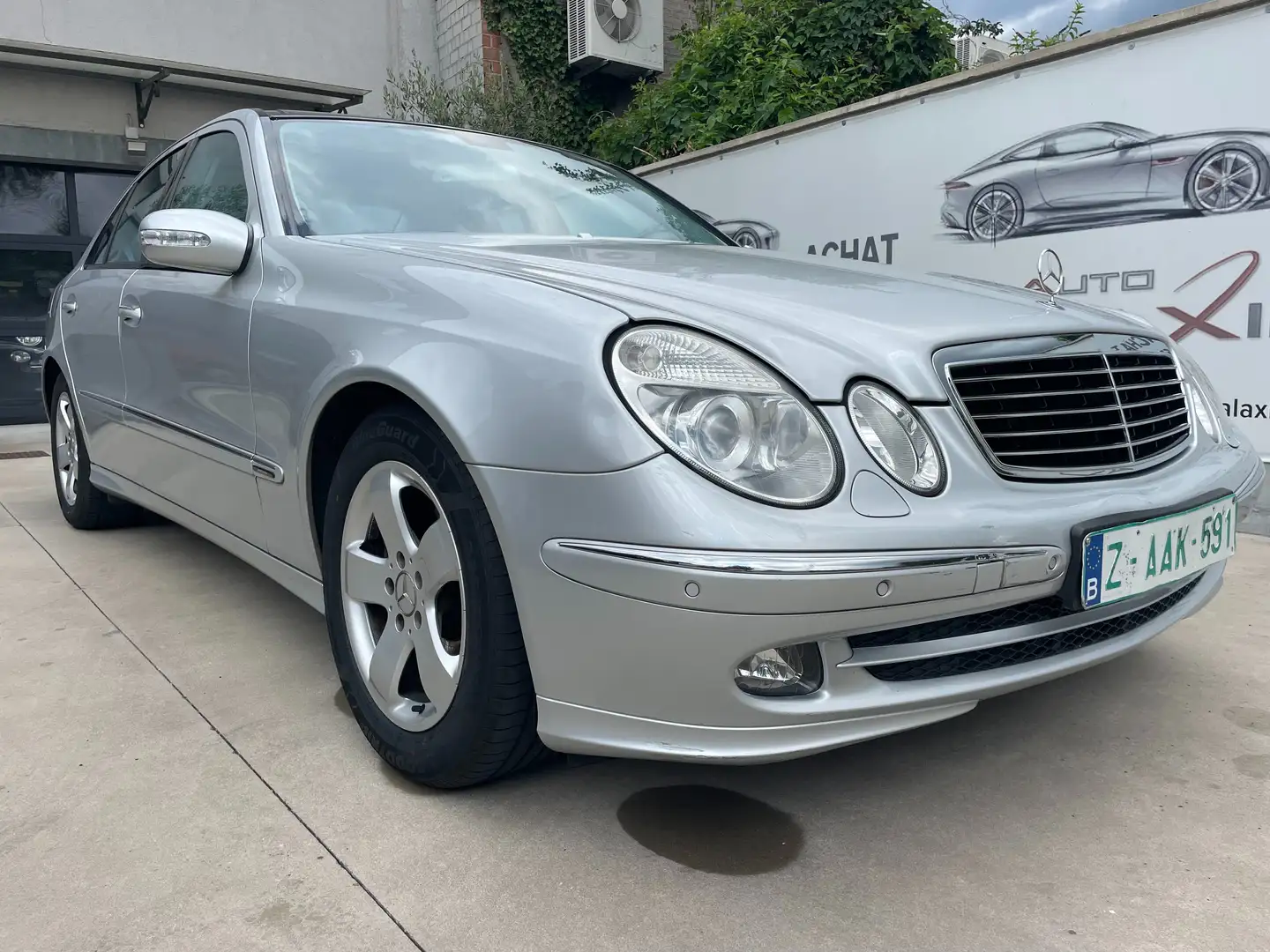 Mercedes-Benz E 200 E 200 Kompressor Avantgarde Boit Auto 89000 Km !! Argintiu - 1