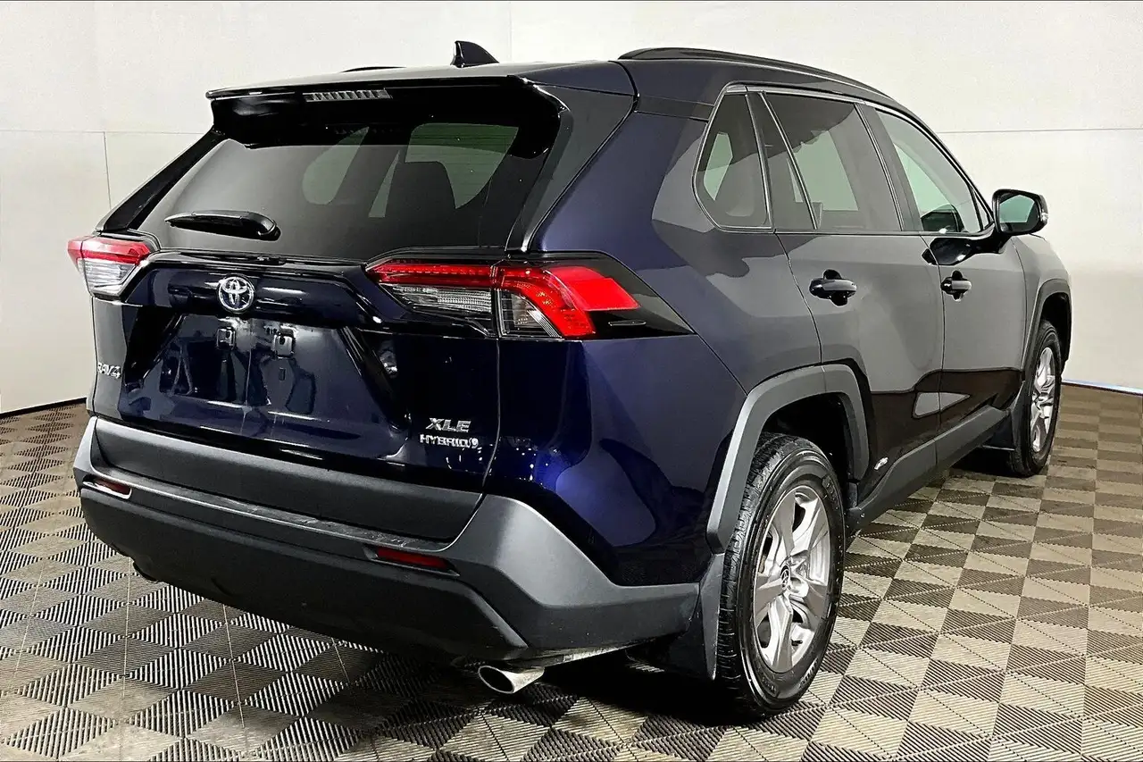 Toyota RAV 4 photo Toyota RAV 4