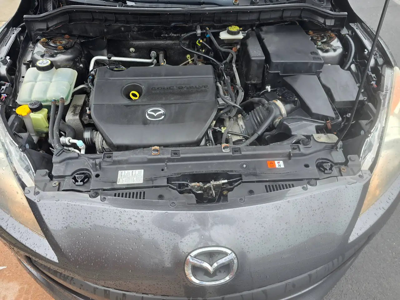 Mazda 3 снимка Mazda 3