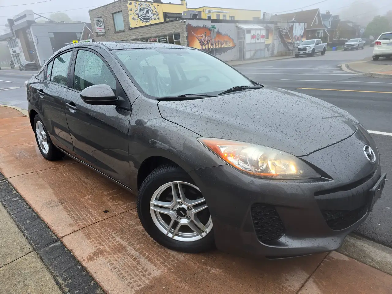 Mazda 3 снимка Mazda 3