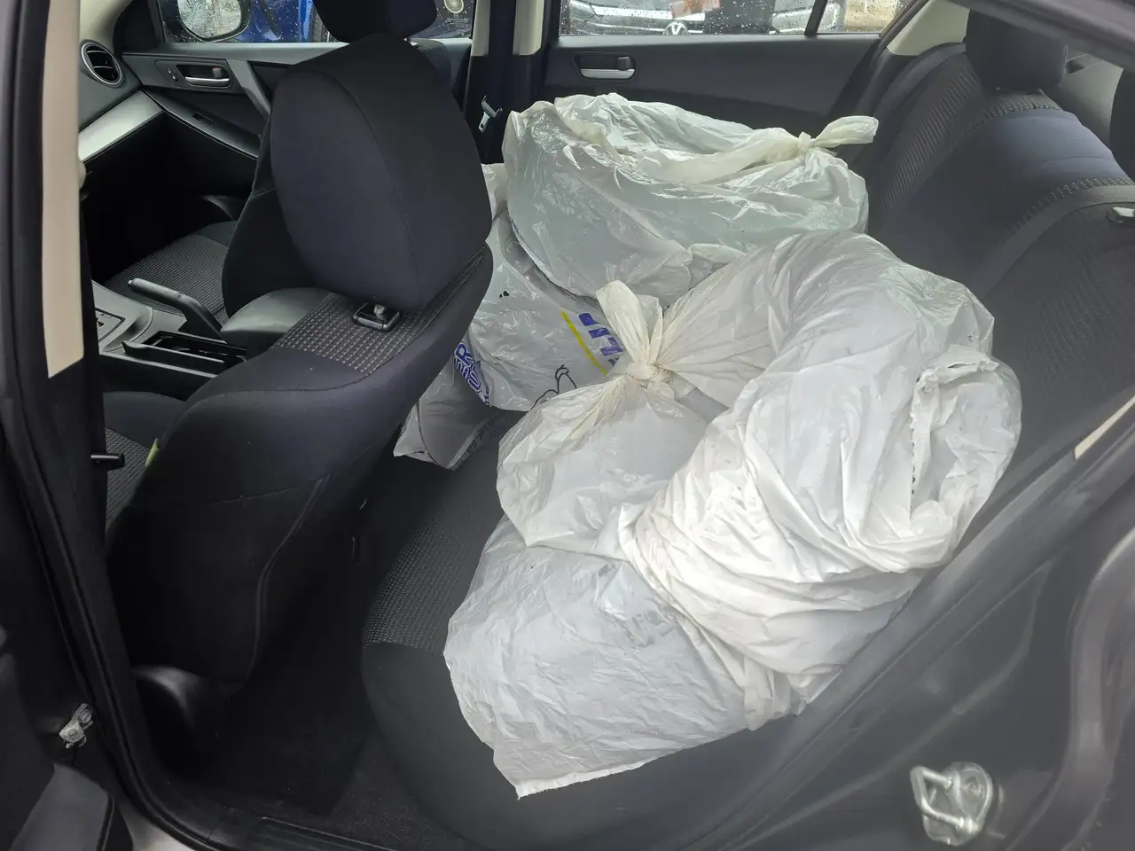 Mazda 3 снимка Mazda 3