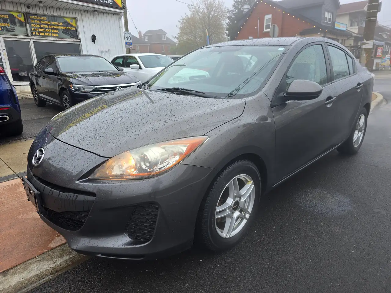 Mazda 3 снимка Mazda 3