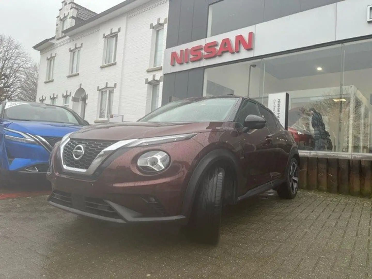Nissan Juke 1.0 DIG-T 2WD Premiere Edition Paars - 2