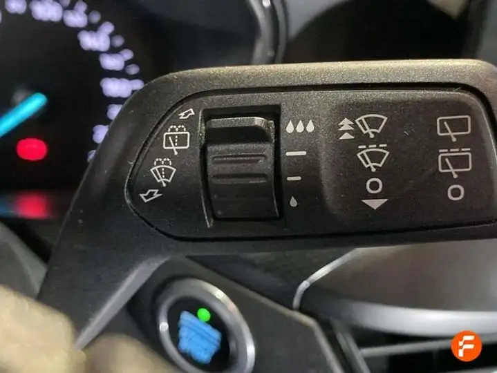 Ford Focus 1.0 Ecoboost ST-Line 2018, foto 28