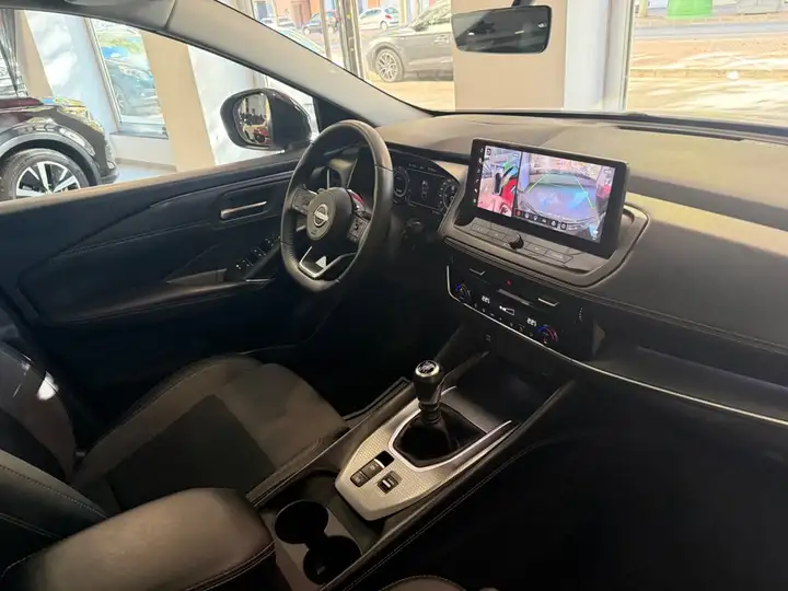 Nissan Qashqai 2025, foto 21