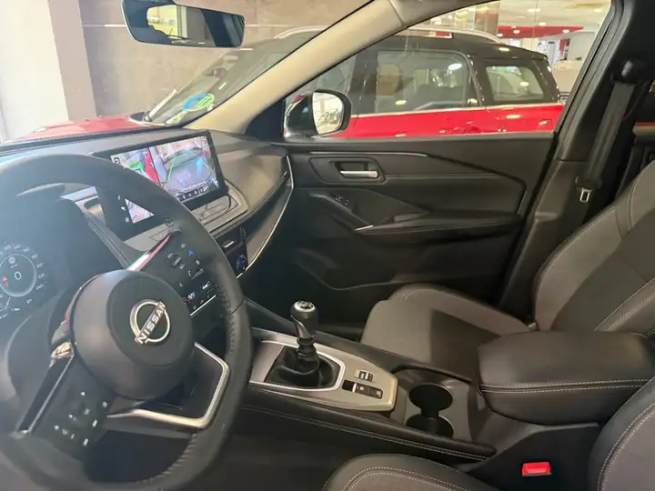 Nissan Qashqai 2025, foto 15