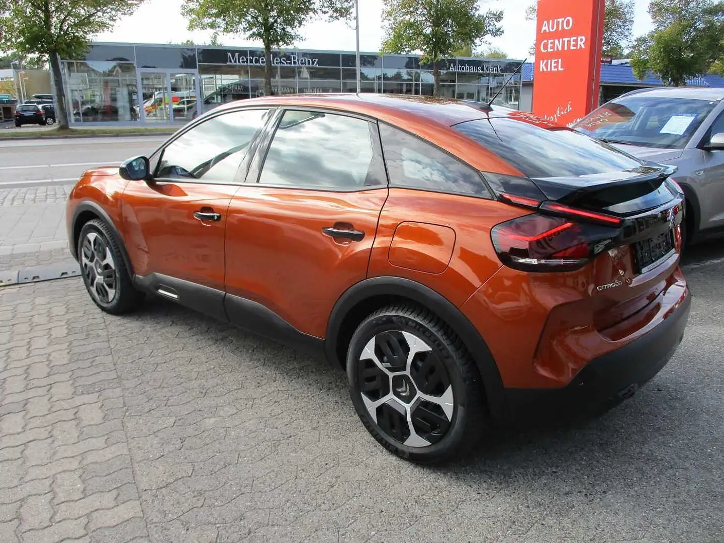 Citroen C4 PureTech 100 *Navi*Sitzhzg.*Tempomat Orange - 2