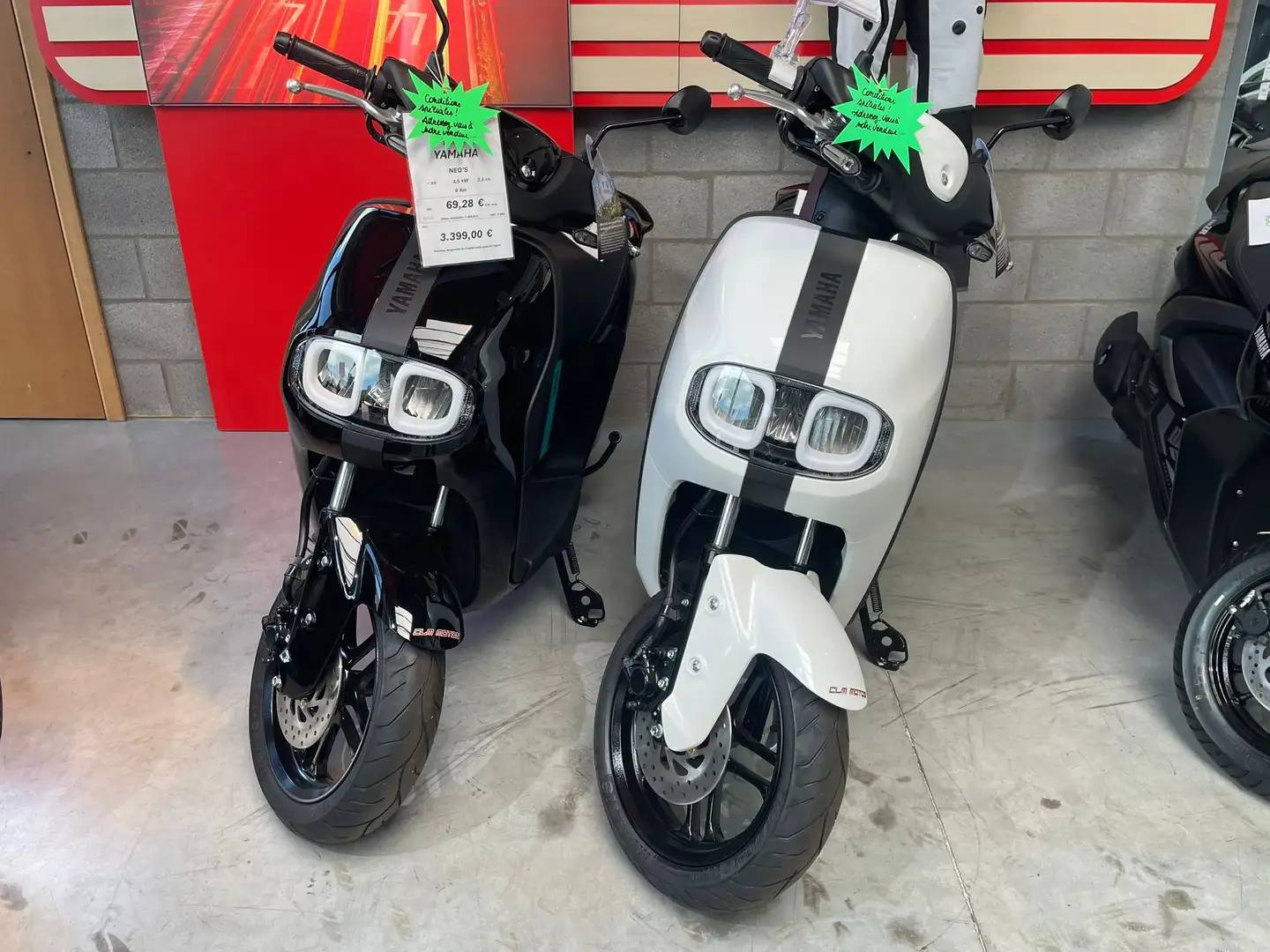 Yamaha NEOs Easy ELECTRIQUE Black - 1