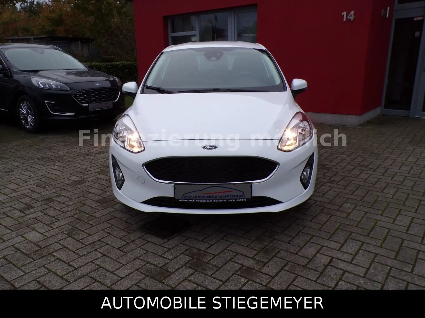 Ford Fiesta Cool & Connect Weiß - 2