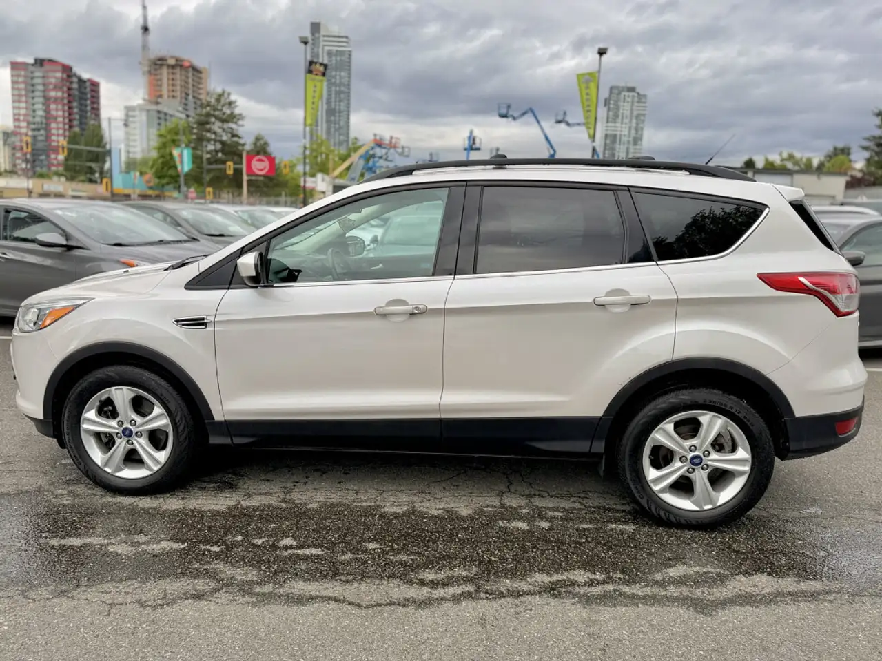Ford Escape снимка Ford Escape