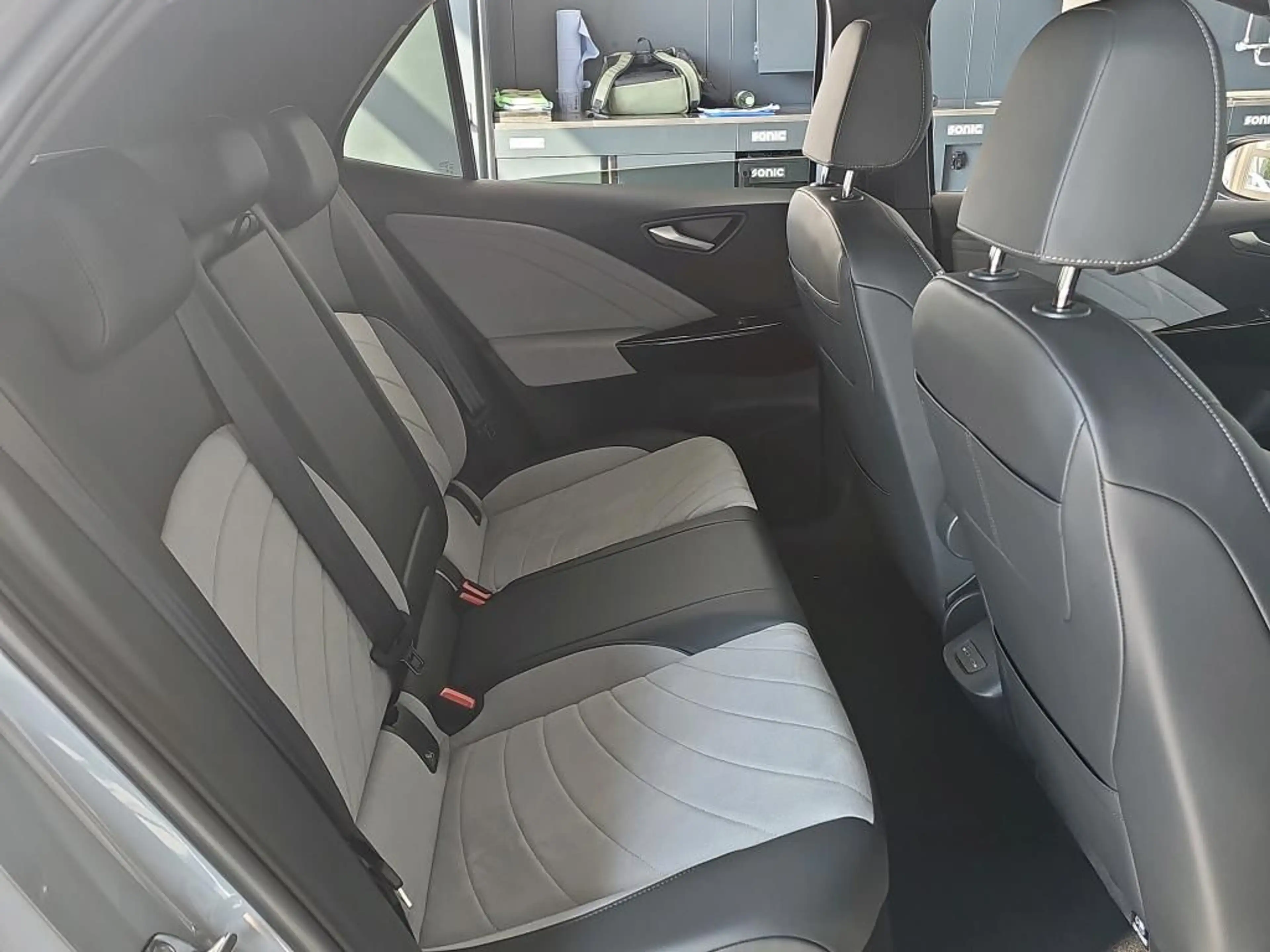 Volkswagen ID.3 MOVE Pro Move 62/58 kWh Kamera Keyless ACC — photo 8