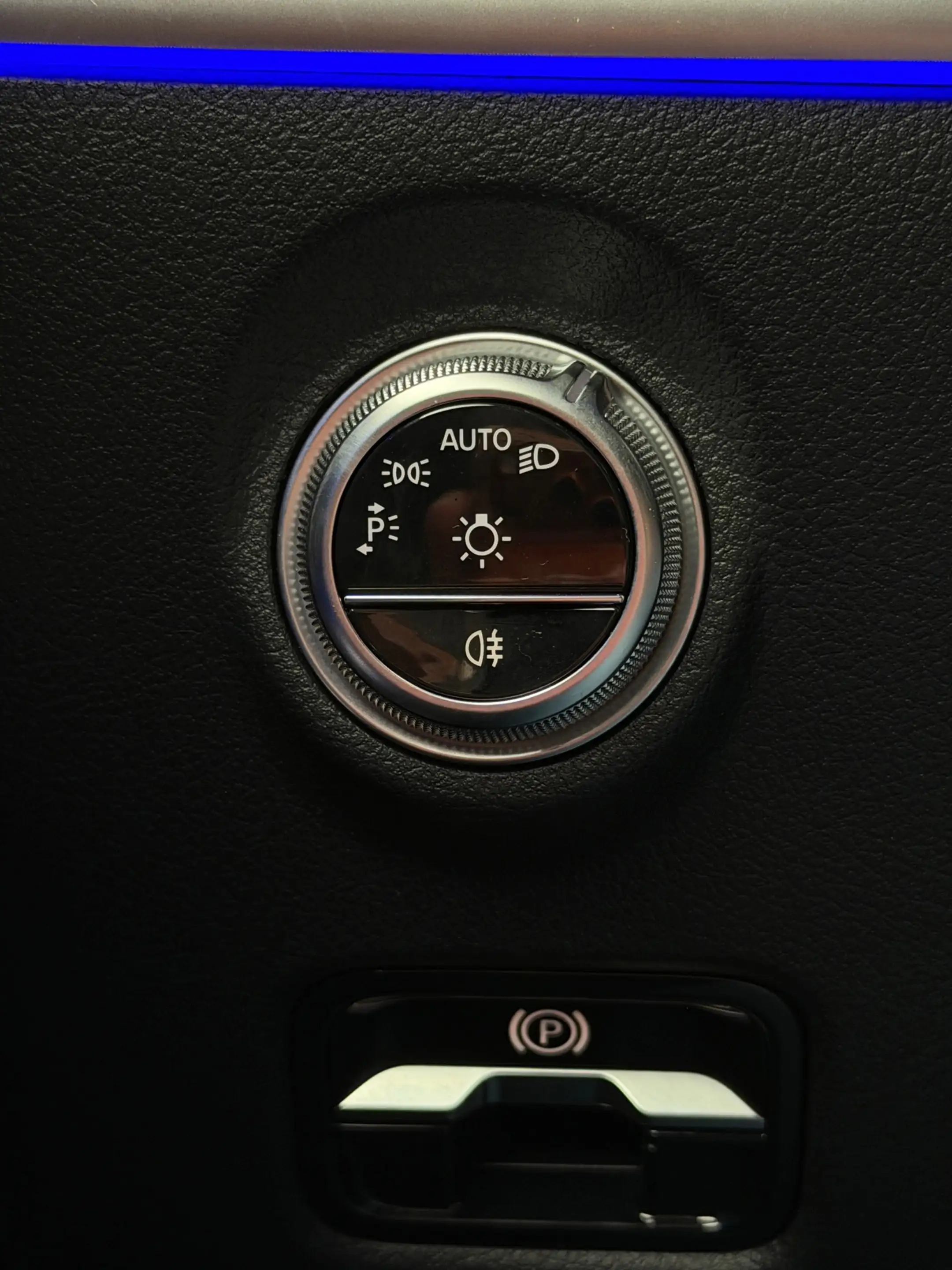 Mercedes-Benz C 300 Estate e Luxury Line Camera CarPlay BTW — photo 24