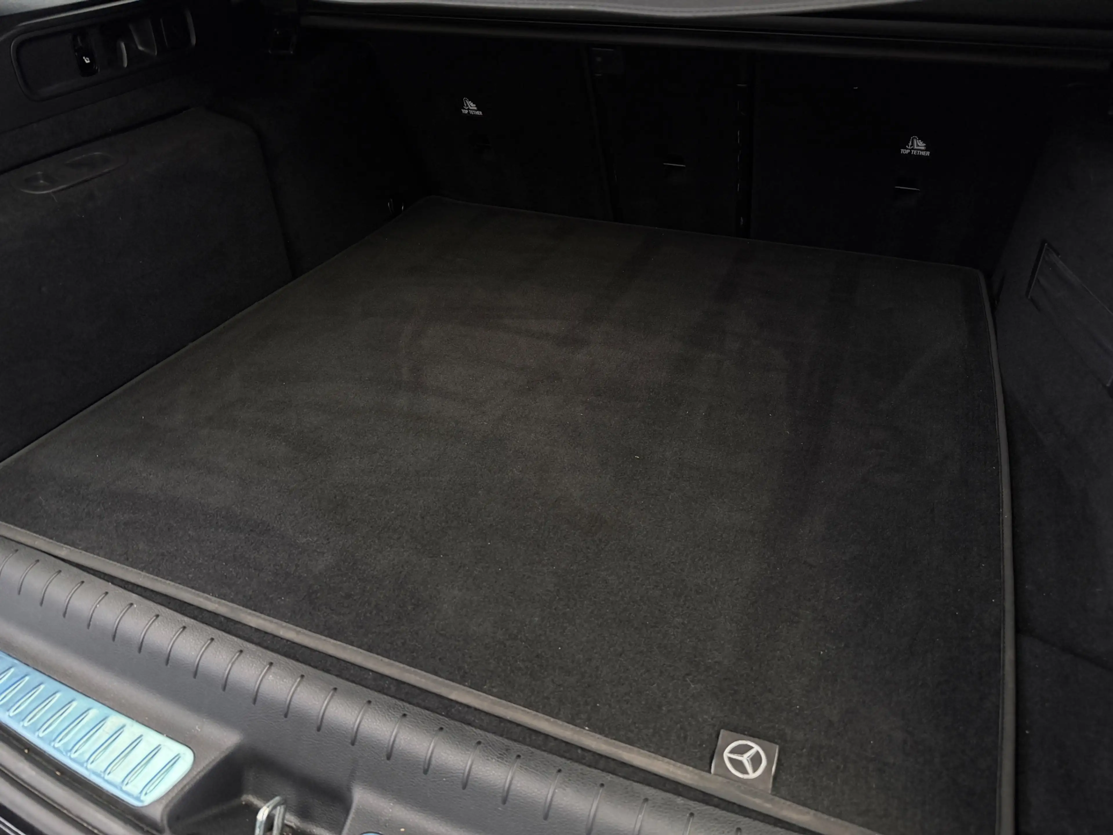 Mercedes-Benz C 300 Estate e Luxury Line Camera CarPlay BTW — photo 39